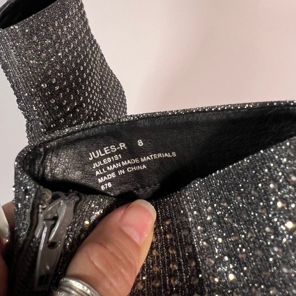 EUC Steve Madden Sparkly Jules boots - Picture 6 of 8